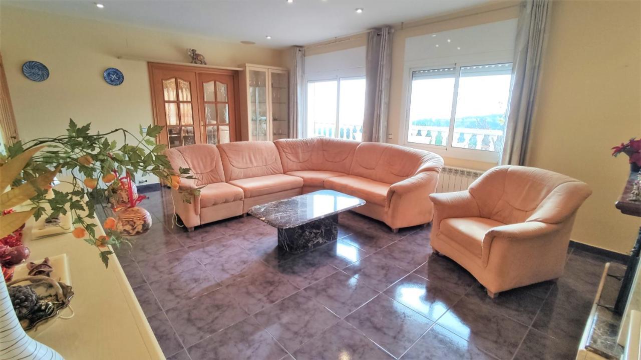 Villa Carolina Матаро Экстерьер фото