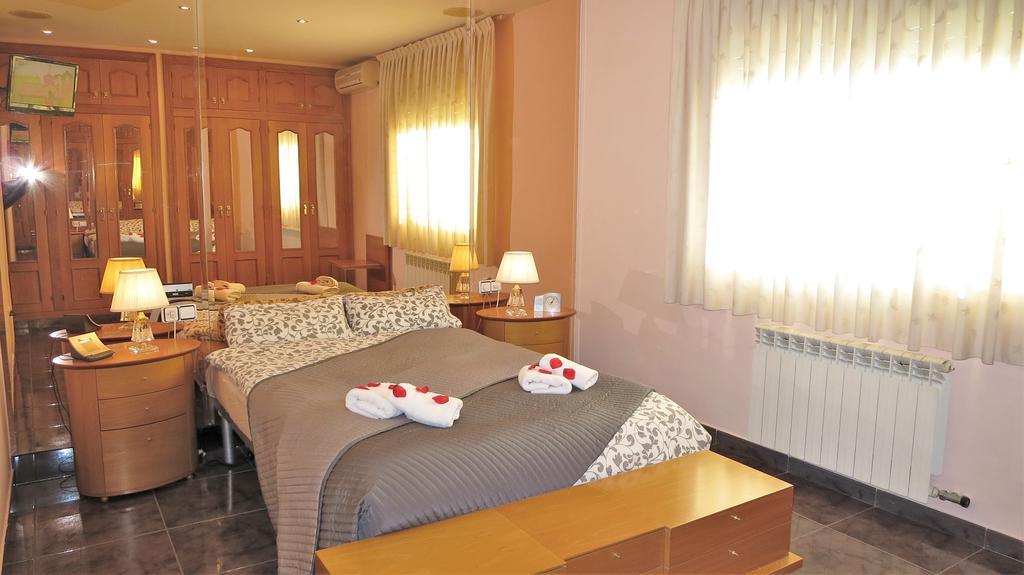 Villa Carolina Матаро Номер фото